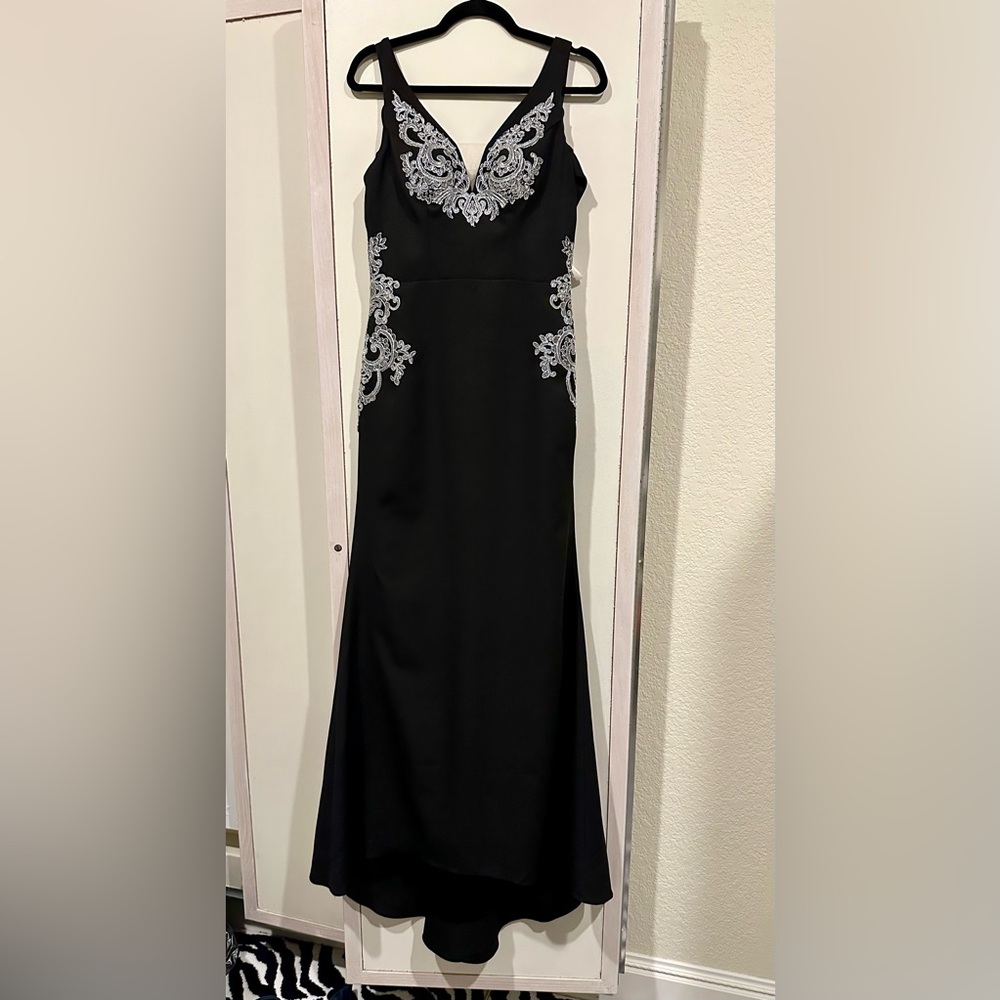 JJ House Formal Evening Gown